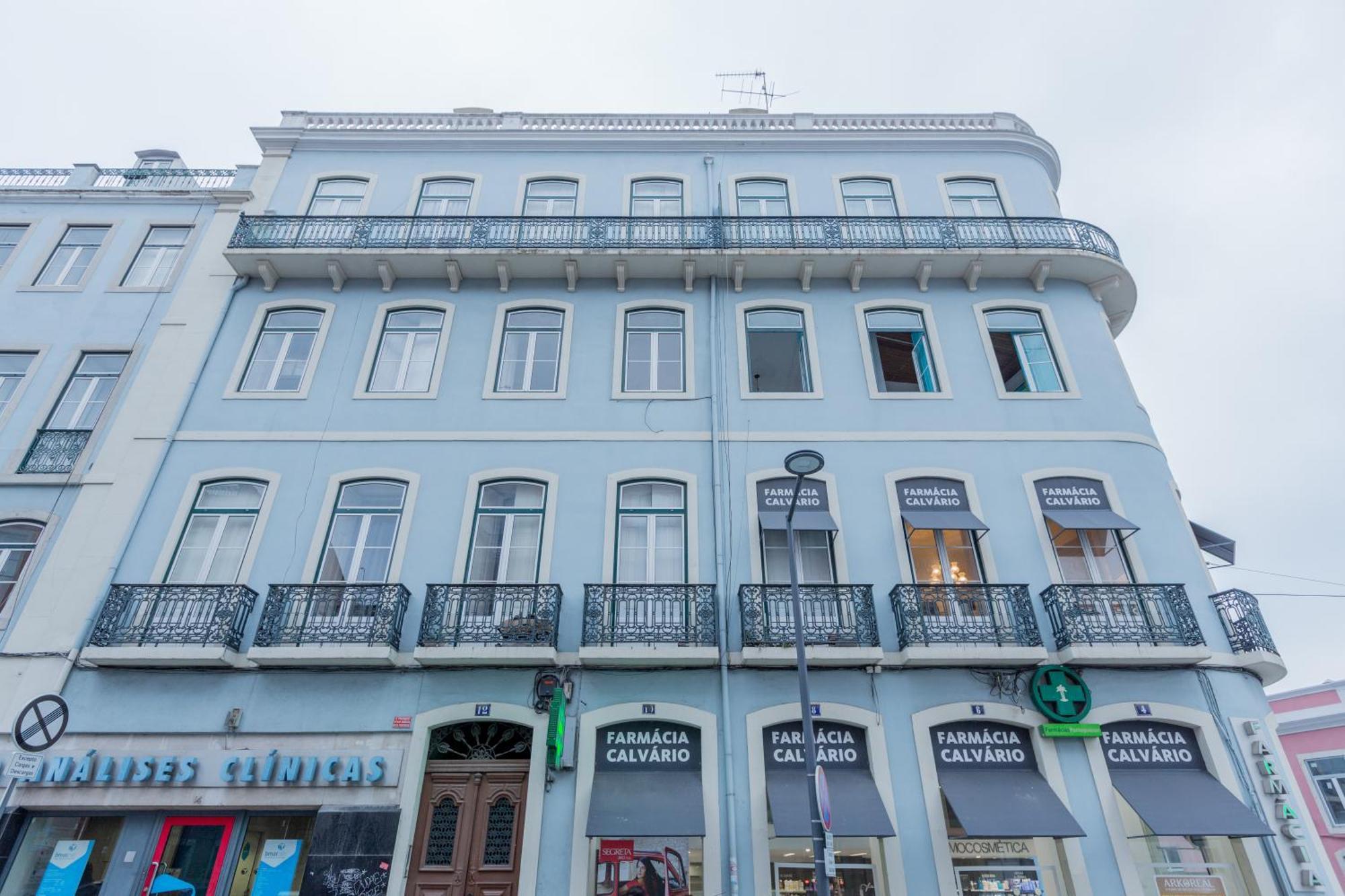 C&O Guest House Lisboa Екстериор снимка