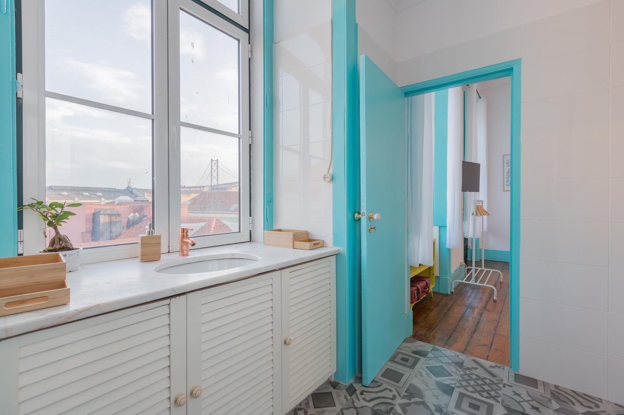 C&O Guest House Lisboa Екстериор снимка